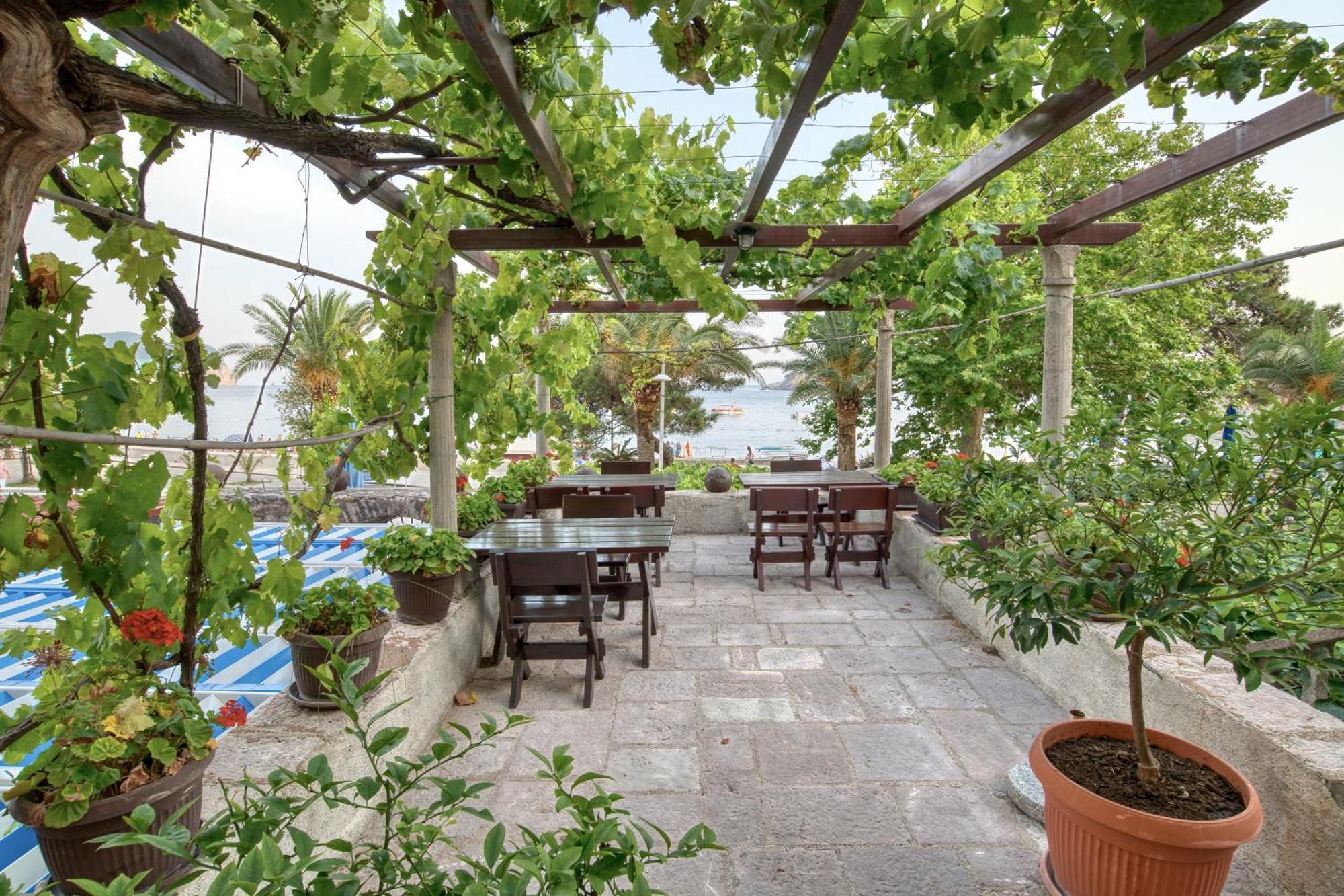 Sm Beach Residence Petrovac Værelse billede